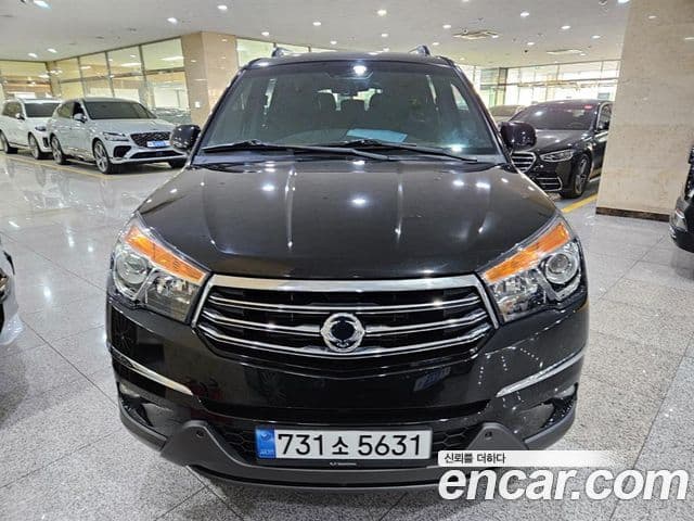 KG모빌리티(SsangYong) Korando 투리스모 4WD 9인승 Adventure 60th Edition, 2015 2