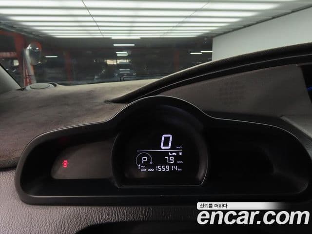 KG모빌리티(SsangYong) Korando 투리스모 4WD 9인승 Adventure 60th Edition, 2015 9