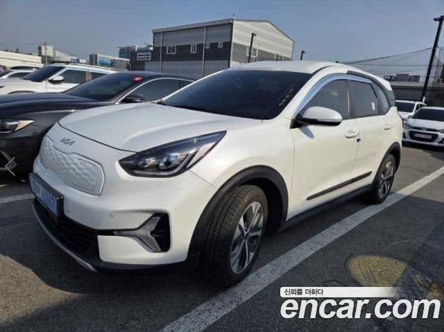 Kia Niro Plus Air (таксомоторный тип), 2024 2