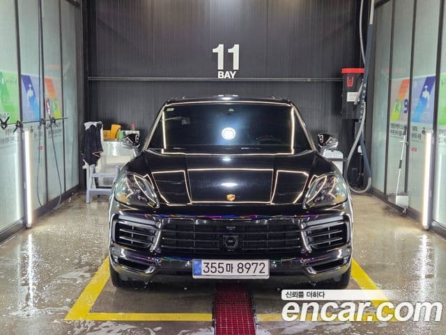 Porsche Cayenne (PO536), 2020 1