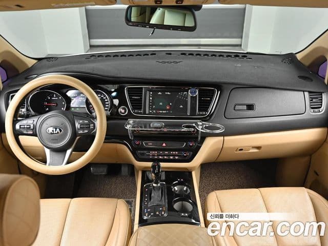 Kia All New Carnival Noblesse, 2016 7