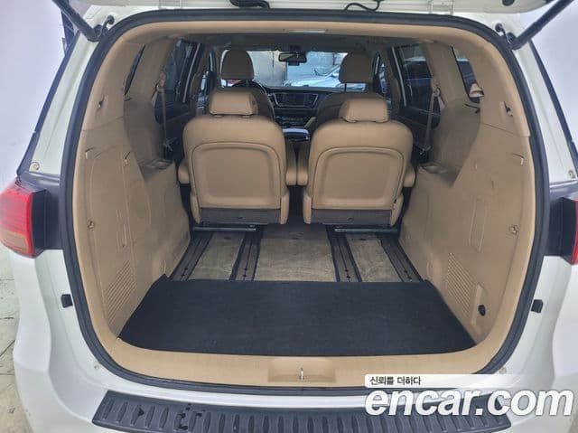 Kia All New Carnival Noblesse, 2017 1