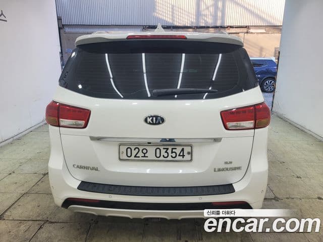 Kia All New Carnival Noblesse, 2017 4