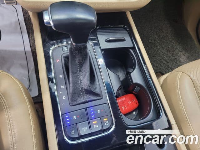 Kia All New Carnival Noblesse, 2017 15