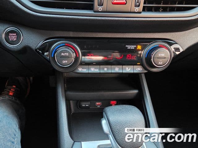 Kia The / новый New K3 2세대 Trendy, 2022 12