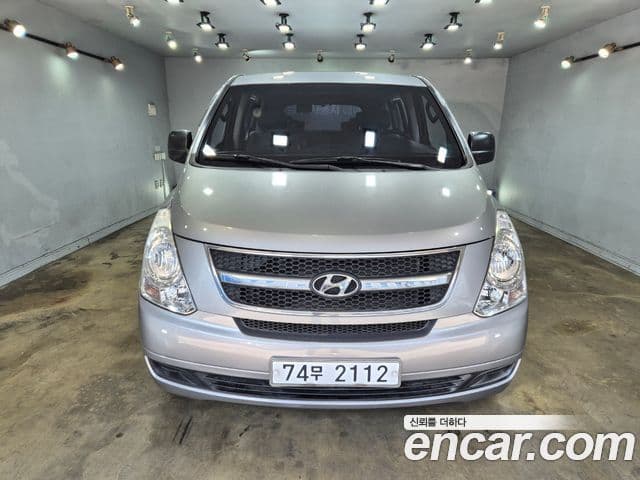 Hyundai Grand Starex CVX Deluxe, 2013 3
