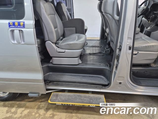 Hyundai Grand Starex CVX Deluxe, 2013 17