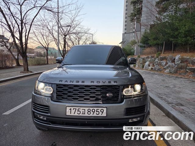 Land Rover Range Rover 4세대 4.4 SDV8 Vogue SE дизель