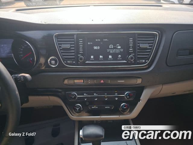 Kia The / новый New Carnival Prestige, 2020 11