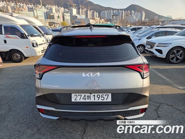 Kia Sportage 5세대 гибрид Signature Gravity 2WD, 2023 3