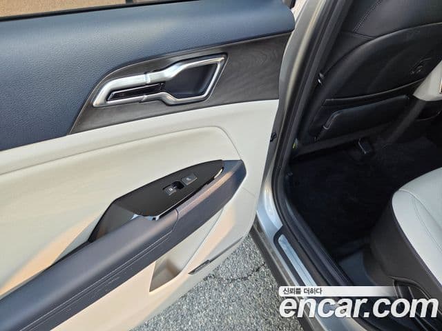 Kia Sportage 5세대 гибрид Signature Gravity 2WD, 2023 16