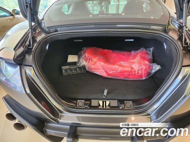 Ferrari 로마, 2023 все фото