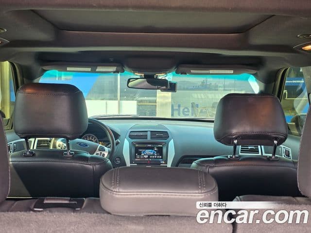 Ford Explorer 5세대, 2015 8