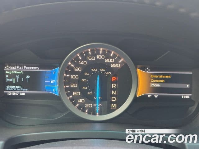 Ford Explorer 5세대, 2015 19