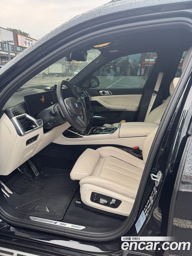 BMW X7 (G07) xDrive 40d M Sport 6인승, 2024 11