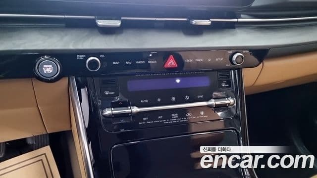 Kia Carnival 4세대 Signature, 2022 11