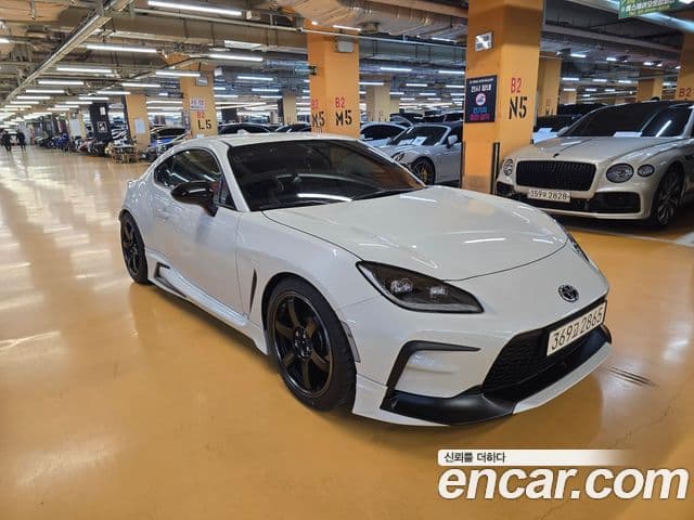 Toyota GR86 Premium, 2026 3