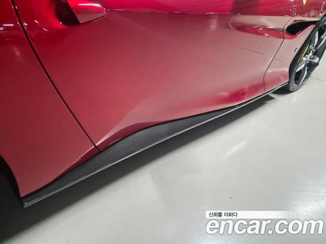 Ferrari 포르토피노 M 3.9 V8, 2022 14