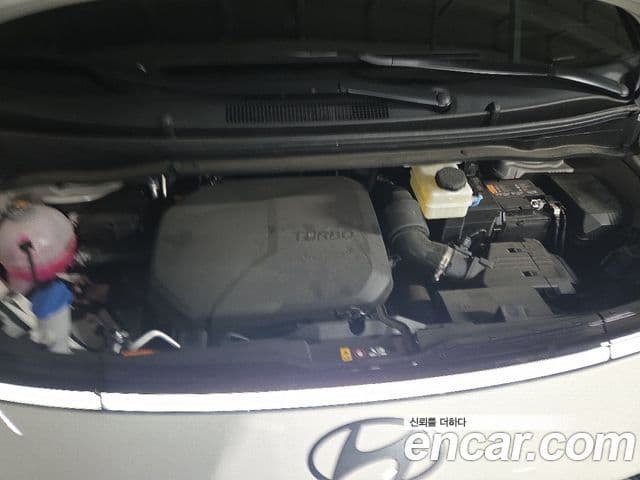 Hyundai Staria Inspiration, 2025 12