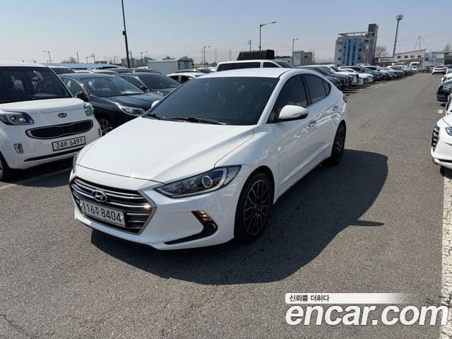 Hyundai Avante AD Modern, 2017 1