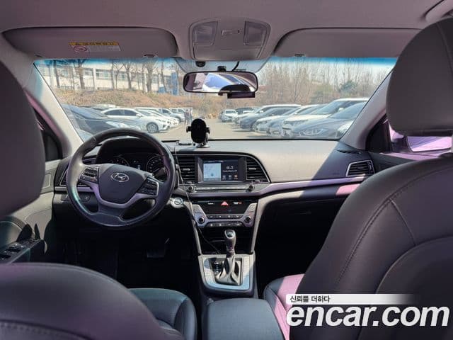 Hyundai Avante AD Modern, 2017 9