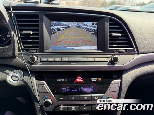 Hyundai Avante AD Modern, 2017 13