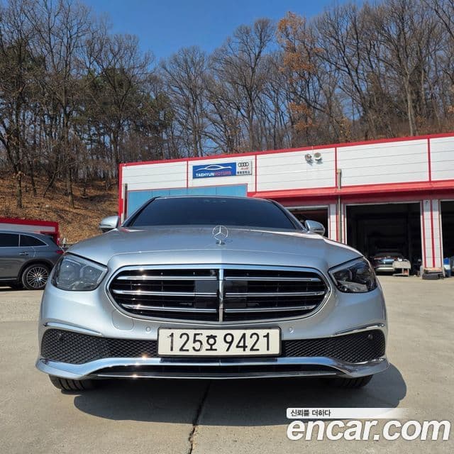 Mercedes-Benz E-класс W213 Exclusive, 2022 1