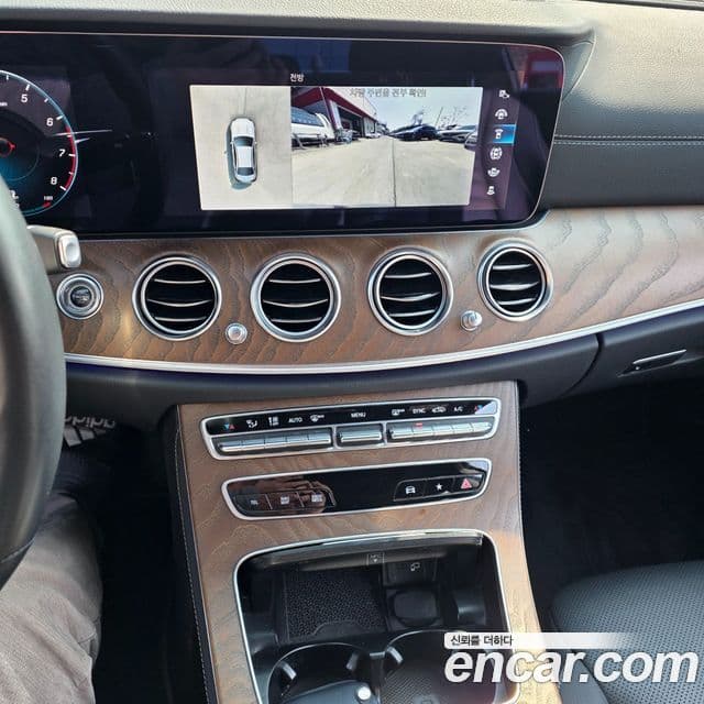 Mercedes-Benz E-класс W213 Exclusive, 2022 16