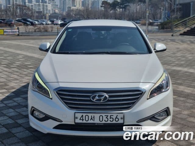 Hyundai LF Sonata Special, 2016 3