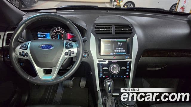 Ford Explorer 5세대, 2015 7