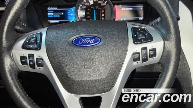Ford Explorer 5세대, 2015 15