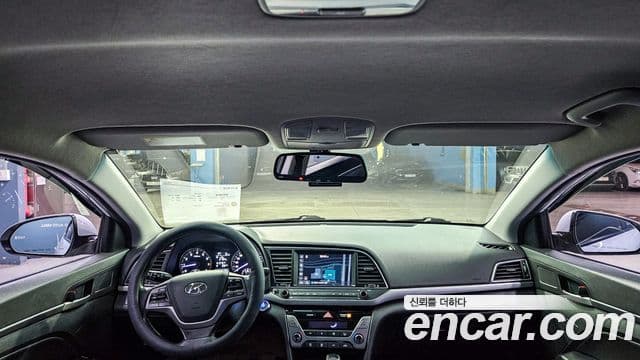 Hyundai Avante AD 1.6 LPI Smart(арендный автомобиль), 2018 16