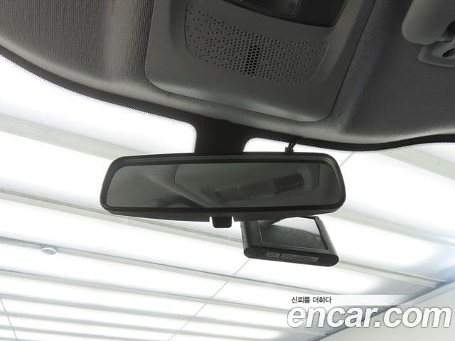 Peugeot 208 1.4 e-HDi Eco 5도어, 2015 12