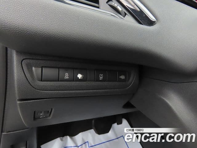 Peugeot 208 1.4 e-HDi Eco 5도어, 2015 17