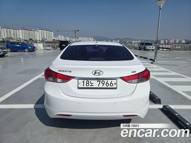 Hyundai Avante MD M16 GDI Avenue, 2014 все фото
