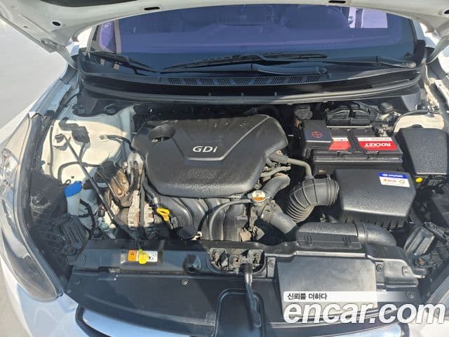 Hyundai Avante MD M16 GDI Avenue, 2014 18