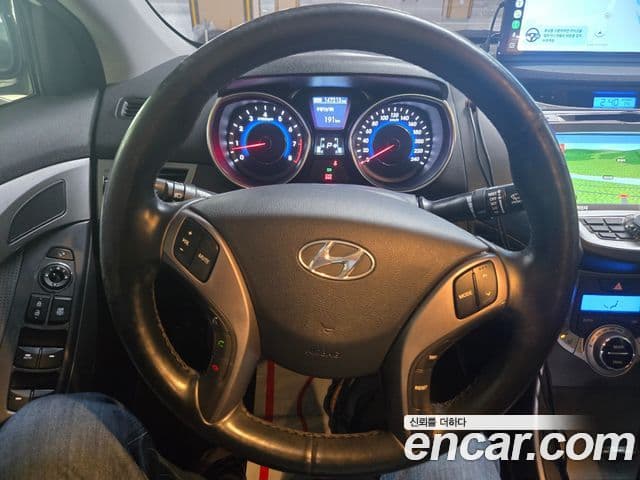 Hyundai Avante MD M16 GDI Avenue, 2014 19