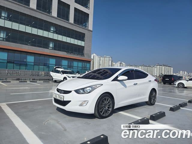 Hyundai Avante MD M16 GDI Avenue, 2014 20