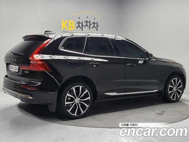 Volvo XC60 2세대 B6 Ultimate Bright, 2023 2