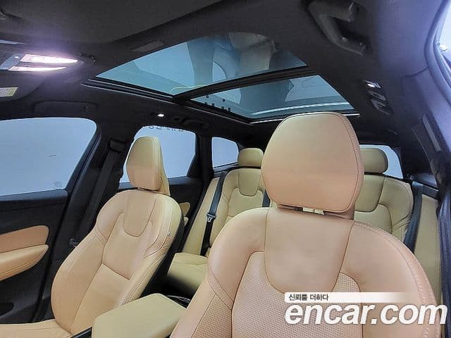 Volvo XC60 2세대 B6 Ultimate Bright, 2023 15
