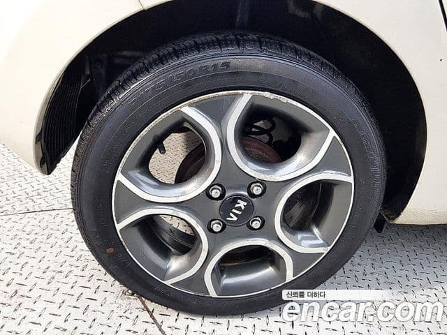 Kia All New Morning Luxury, 2012 20