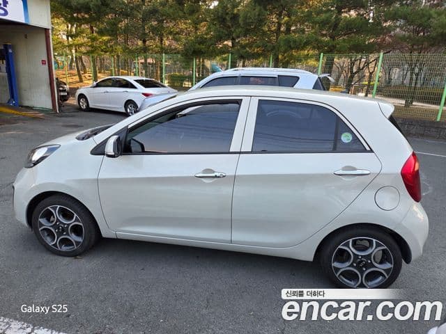 Kia All New Morning Luxury, 2012 8