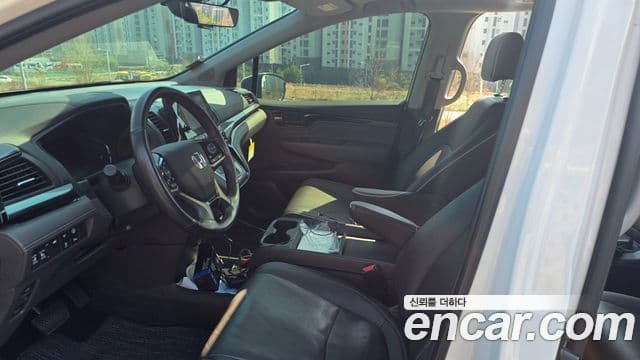 Honda Odyssey 5세대, 2023 11