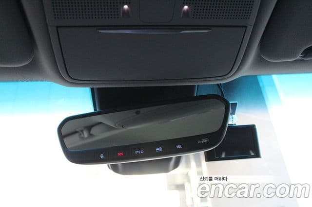 Genesis EQ900 Luxury, 2018 10