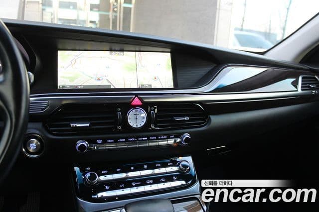 Genesis EQ900 Luxury, 2018 11