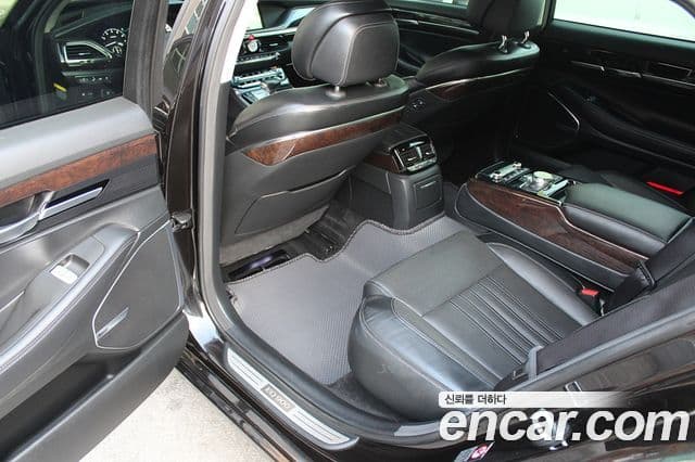 Genesis EQ900 Luxury, 2018 15