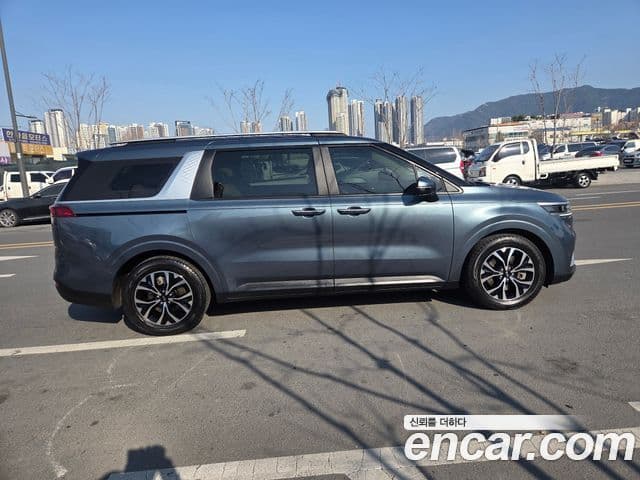 Kia Carnival 4세대 Prestige, 2021 3