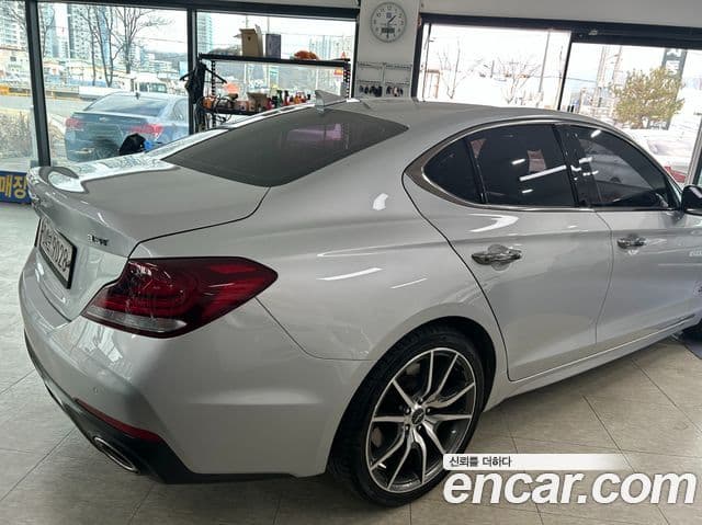 Genesis G70 Advanced, 2018 3