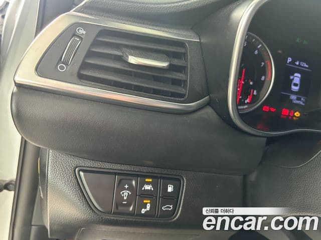 Genesis G70 Advanced, 2018 12