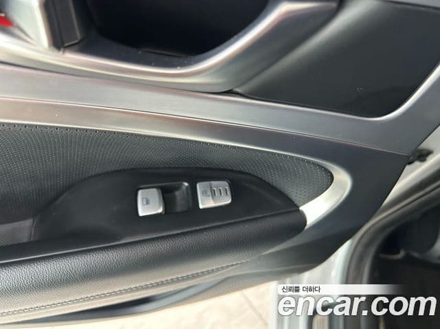 Genesis G70 Advanced, 2018 16